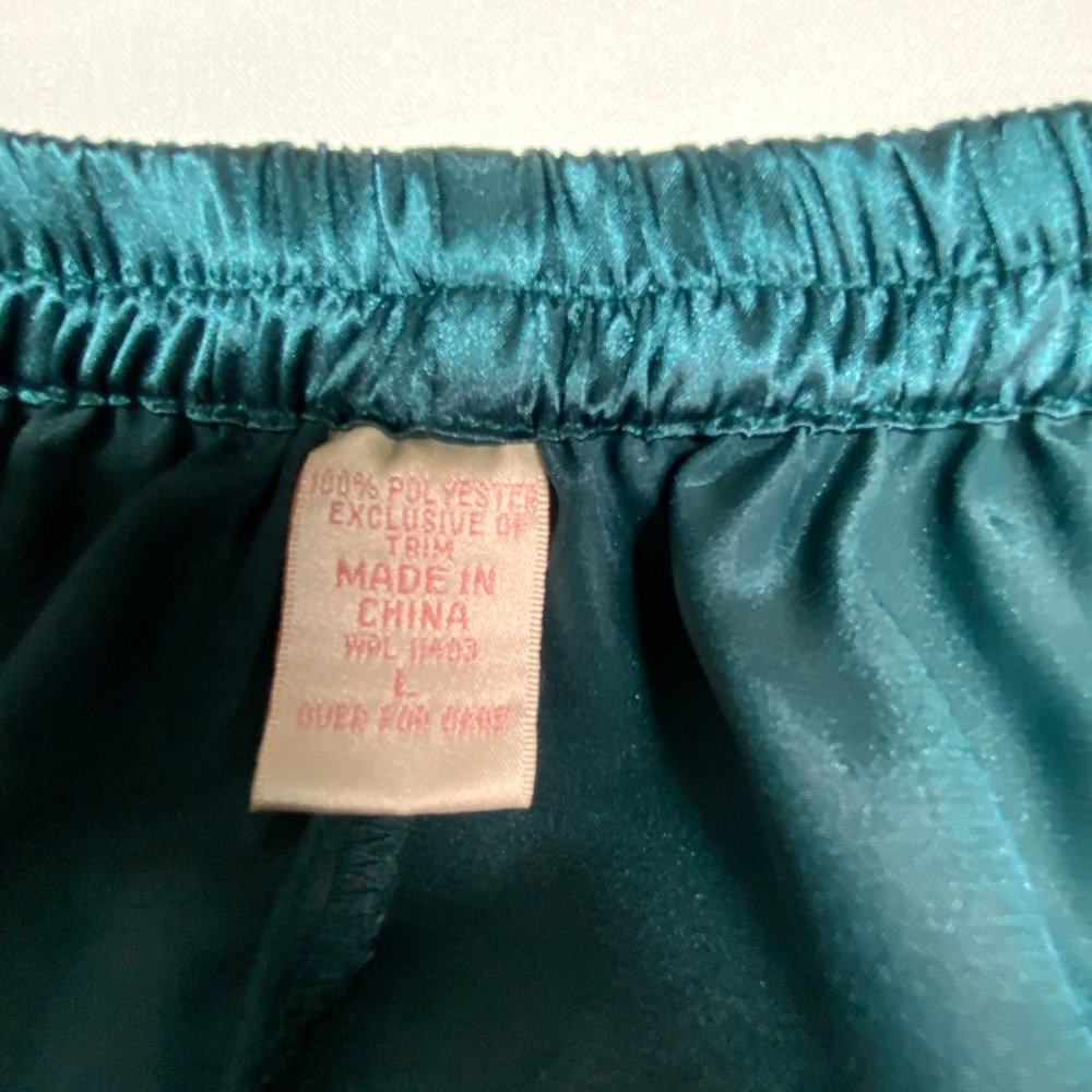 Chance Encounters Pajama Set Women’s Large -Lot of 2 Tops + 1 Bottom Sleepwear - Picture 13 of 16